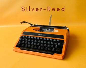 Working Typewriter Silver Reed QWERTY Typewriter with Case Portable Typewriter 1970s Metal Orange Typewriter Manual Gift Writer Office
