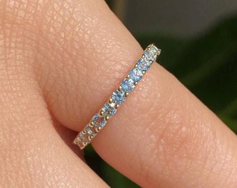 Blauer Topas Ring, Eternity Ring, Natürliche Blauer Topas Eternity Band, volle Ewigkeit Hochzeitsring, Gold Band, Topas Verlobungsring, Geschenk für sie