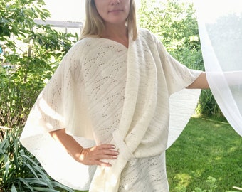 Wedding cape white made of wool - bridal poncho cape in wool white - warm accessory for wedding - handmade