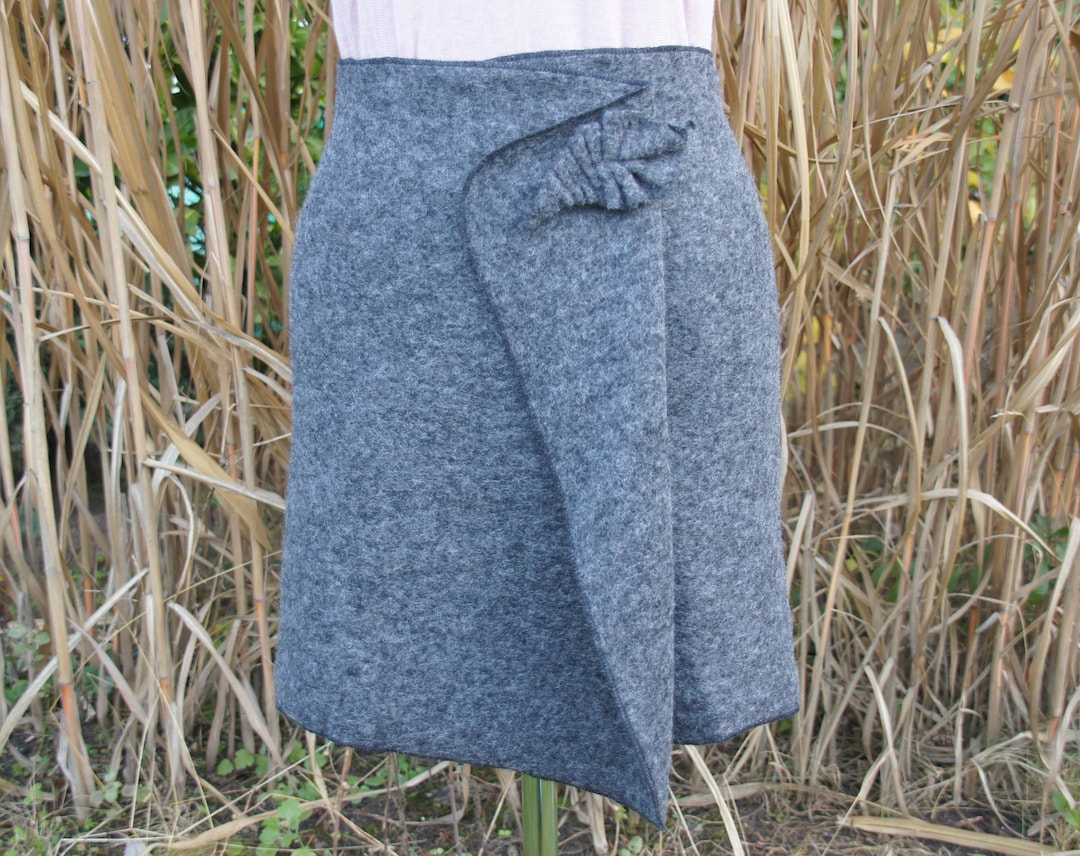 Cacheur, Kidney Warmer, Hip Flatterer, Hip Warmer, Hip Skirt, Wool Scarf, Decorative Scarf, Hip