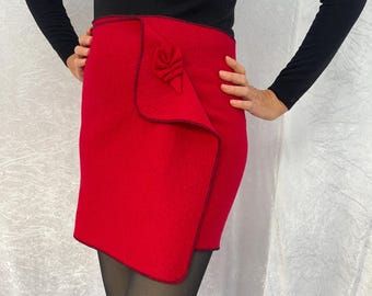 Gonna avvolgente rossa, 100% lana cotta italiana, scalda reni, scalda fianchi, sciarpa sui fianchi