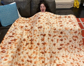 Matzah Blanket - Kosher Matzah | Throw Fleece Blanket | Realistic Matzah Blanket For You | Perfect Gift for Kids | Judaism (SUPER SOFT)