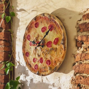 3D-väggklocka för pizza: Handgjord realistisk köksdekor