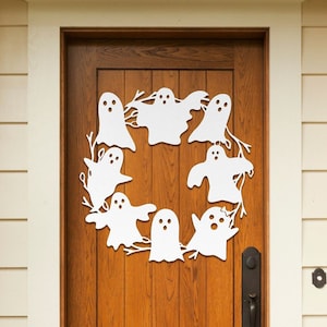 Ghost Wreath, Halloween Wreath Ghost, Halloween Decorations Wreath, Cute Halloween Decor, Front Door Halloween, Unique Easy Halloween Decor