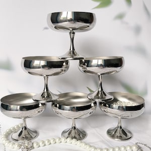 Vintage glass-/dessertskålar AMC, tillverkade i Italien 80-talet, sällsynta snygga och stora dessertskålar, elegant champagneservering, lyxig present