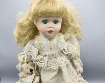 Ancienne belle grande poupée tête porcelaine corps chiffon collection vintage