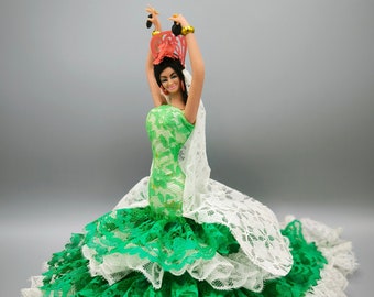 vintage Marin Chiclana des années 1960 en robe blanche et verte, Marin Chiclana rare, danseuse de flamenco espagnole, poupée de collection, cadeau pour collectionneur