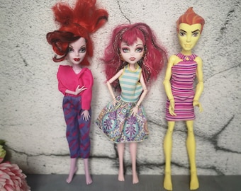 Vintage Monster High dolls, Heath Burns, Draculaura 13 wishes, Operetta dolls, Monster High collection, good condition