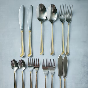 Vintage cutlery set, cutlery for 12 people, 7 pieces per person, stainless steel with gold motif, beautiful cutlery, Germany, luxurious gift