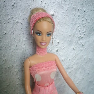 Bambola Barbie vintage in elegante abito rosa, abito splendido, condizioni eccellenti, regalo per collezionisti, amanti delle bambole vintage