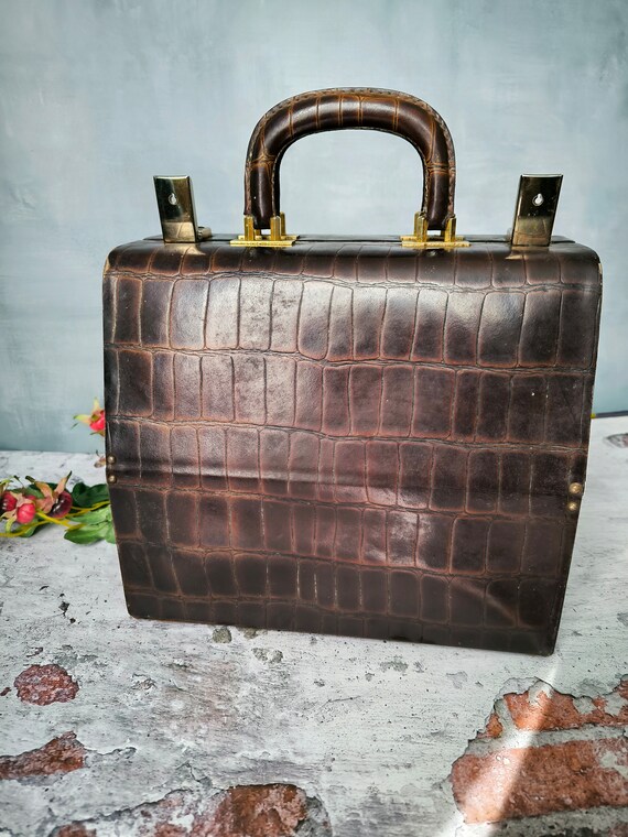 Antique satchel bag 1920-30th years, leather brow… - image 3