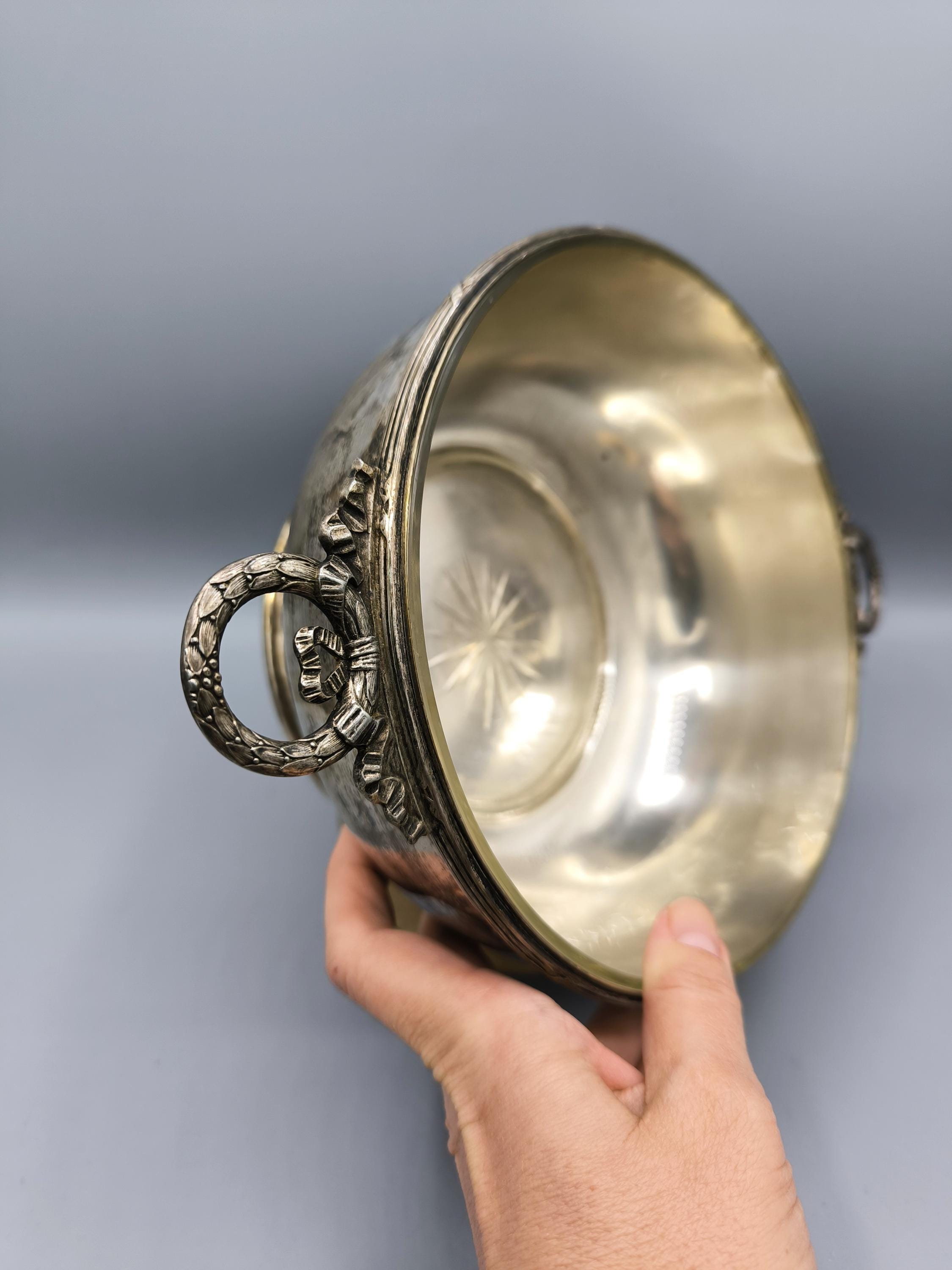 Vintage metal bowl with antique style handles, beautiful bowl for candy, fruit or snacks, vintage decoration for table/shelf with utensils