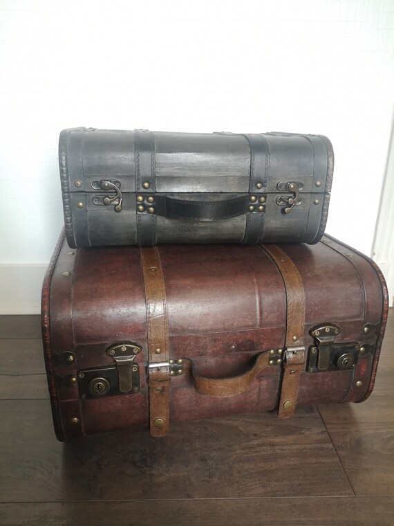 Vintage wooden suitcase-box, antique suitcase, tr… - image 2