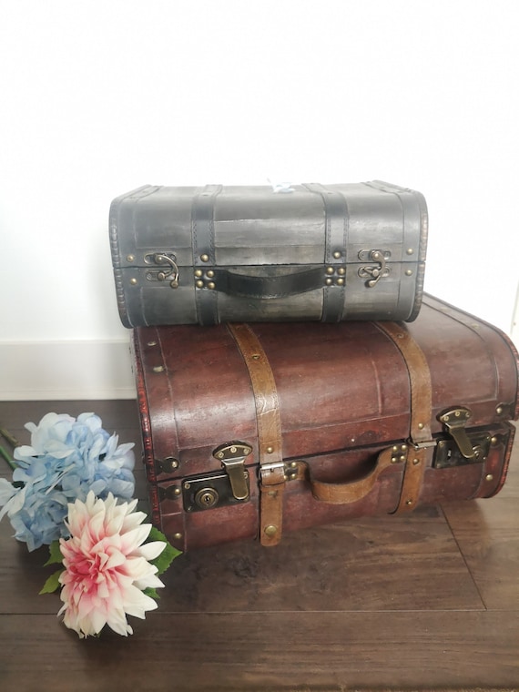 Vintage wooden suitcase-box, antique suitcase, tr… - image 1