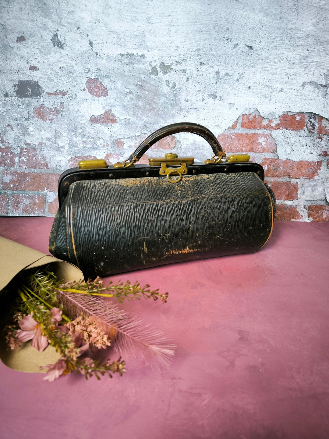 Vintage Doctor's Bag 1930s, Travelling Leather Bag, Antique Black