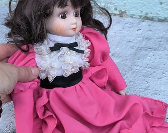 Poupée Indienne Vintage - Tête, Bras, Jambes En Porcelaine - Yeux En Verre