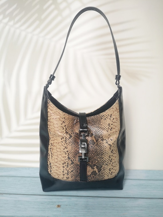 Vintage snakeskin imitation shoulder bag, black s… - image 1