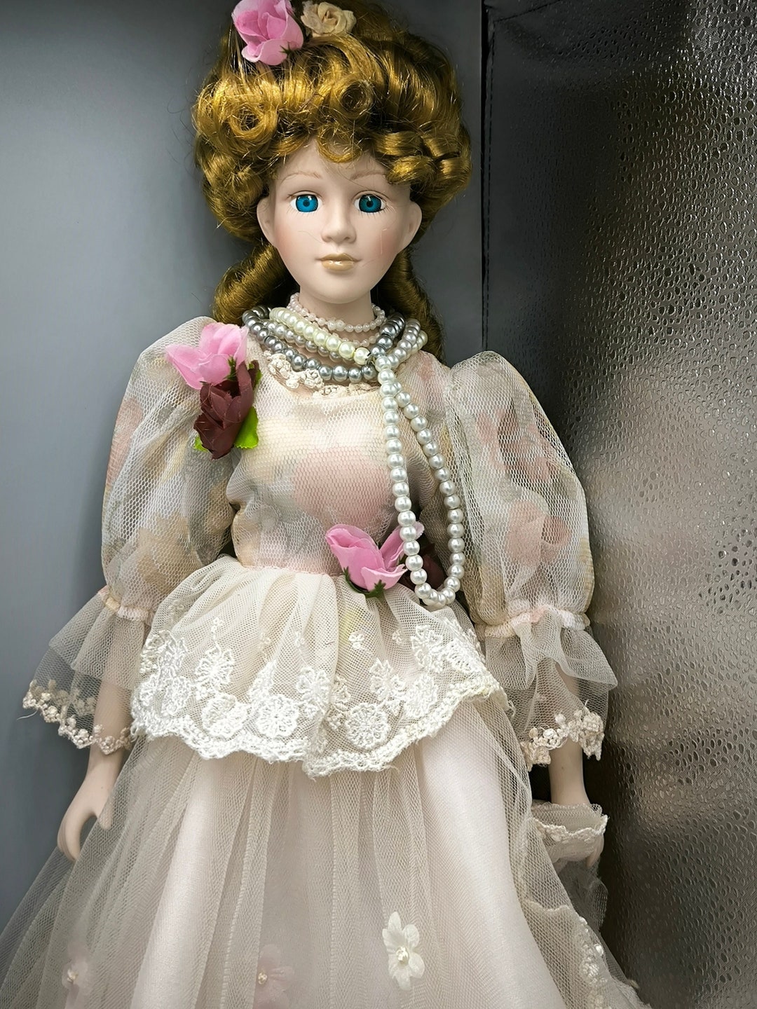 ドロシー♡お花とレースのチュニック♪アトリエまりこ・ノンノンドール美品 AZONE INTERNATIONAL::えっくす☆きゅーと::商品詳細