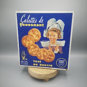 Vintage French tin box with girl and biscuits, large 50s-60s collector&#39;s box, promotional box, creating a vintage display case, collecting