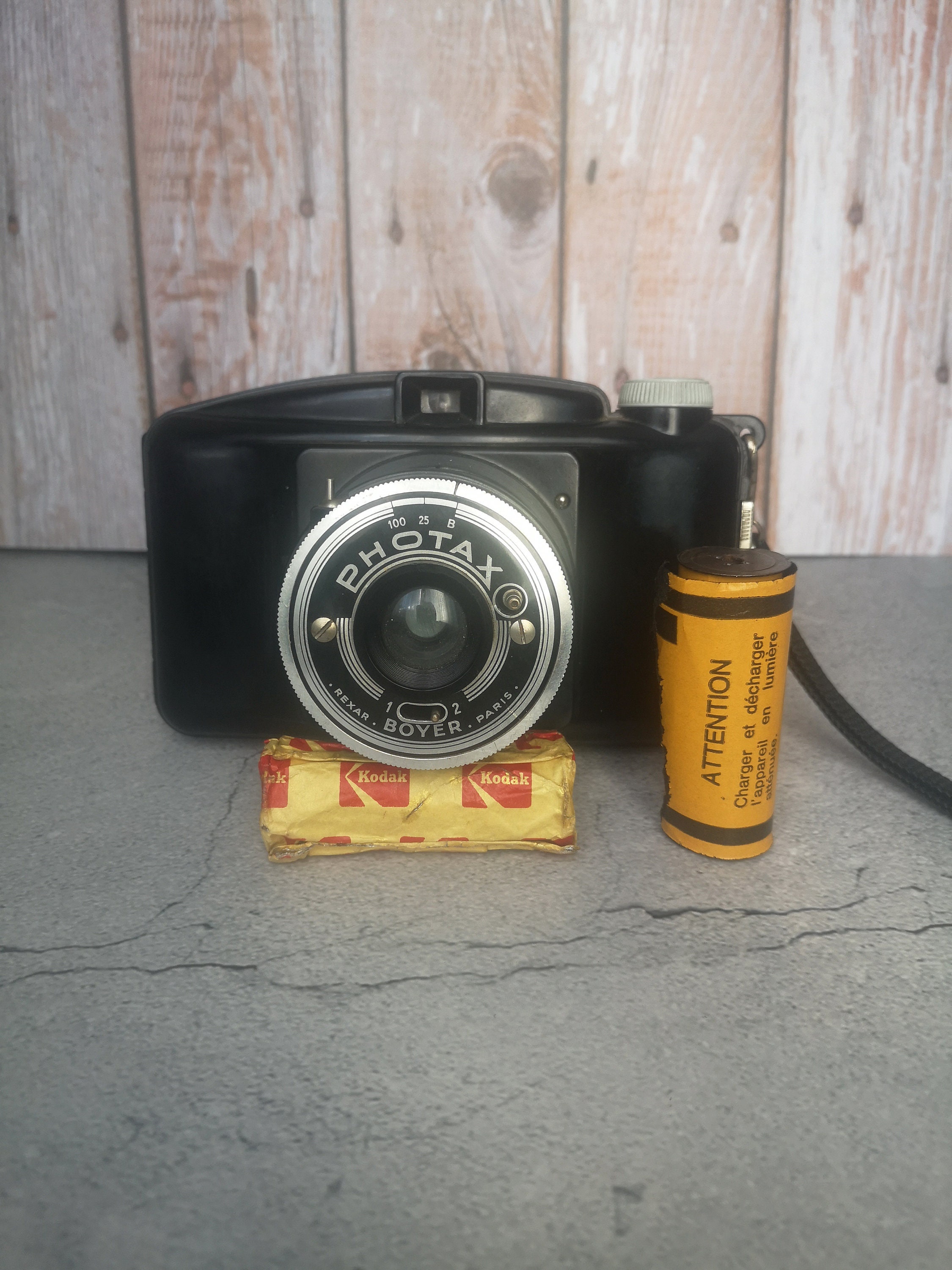 カメラ(？)(ヴィンテージ) 1950年代のフランスのヴィンテージカメラ、Photax Rexar Boyer Paris