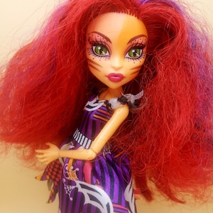 Vintage Monster High, Freak du Chic, Toralei Stripe fashion doll, collectible doll Mattel 2011, excellent condition