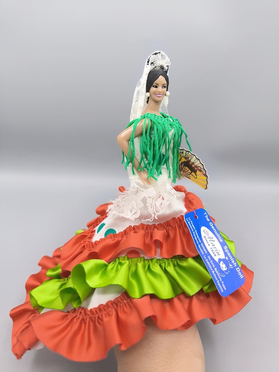 Vintage Marin Chiclana 90s in Bright Multicolored Dress, Spanish Flamenco  Dancer, Regional Doll Collection - Etsy