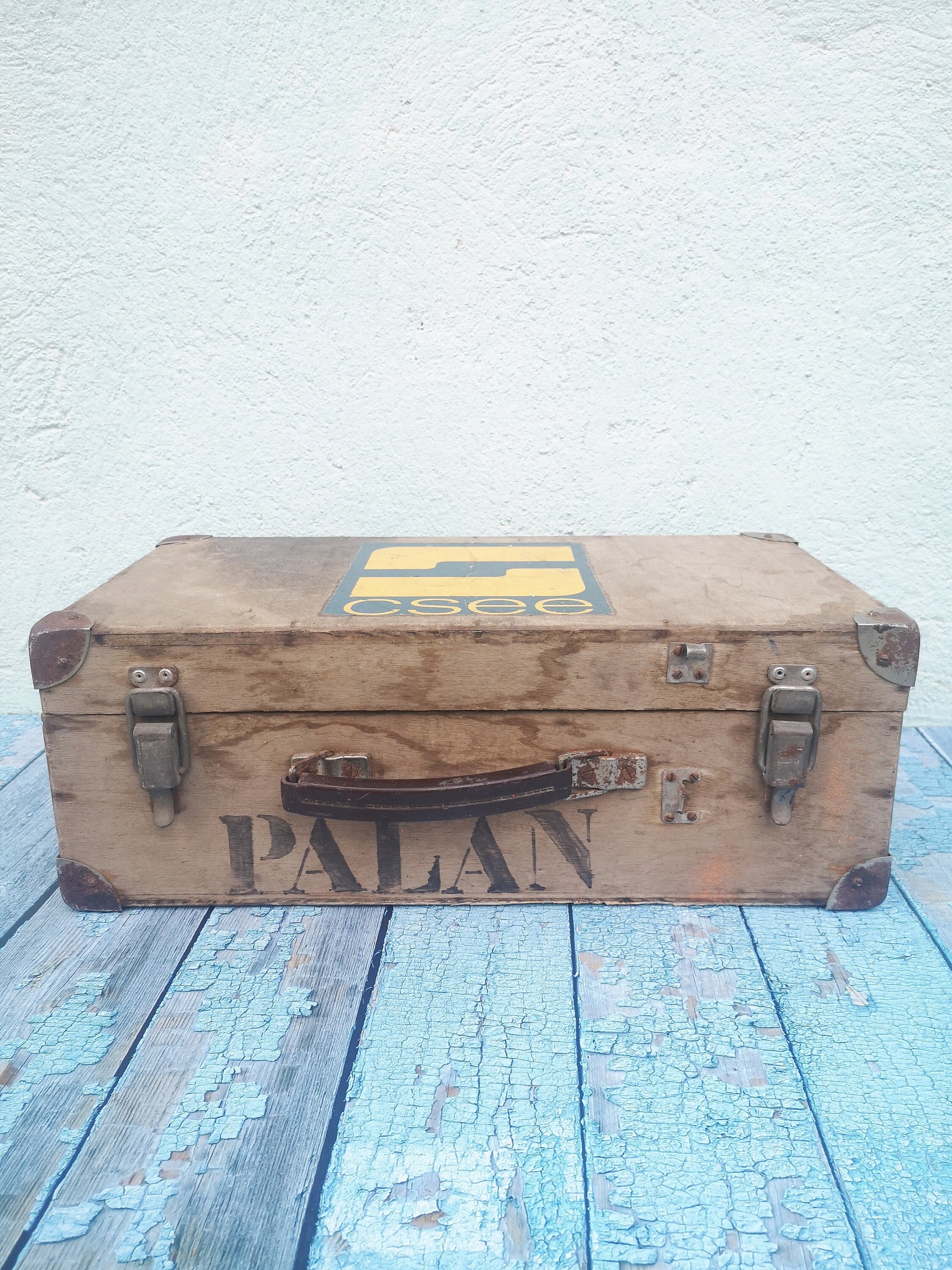 Caisse / valise de transport en bois, style militaire. début 20e siècle