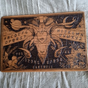 Décor carte Ouija sur planche chêne massif, planche à esprit, pratique occulte, décor ésotérique