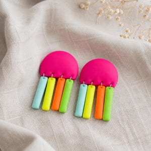 Neon Pink Rainbow Ohrringe, Bunte Statement Ohrringe, Handgemachter Schmuck