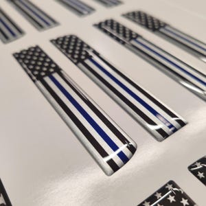 Accessoires für 2023 und 2024 Ford F250 oder F350 Ersatz Fender Aufkleber 2 Stück / Silver Resin Set / USA Flagge Grau Blau