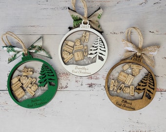 Baby&#39;s First Christmas Ornament Customized Babies 1st Christmas, Personalized Baby Name, Christmas Tree Ornaments, New Baby Gift