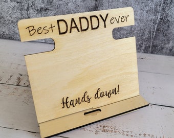 Best Daddy ever hand print, docking station. Keep all personal items organized, Gift for Him, Personalized Gift,Gift for Husband,Fathers Day