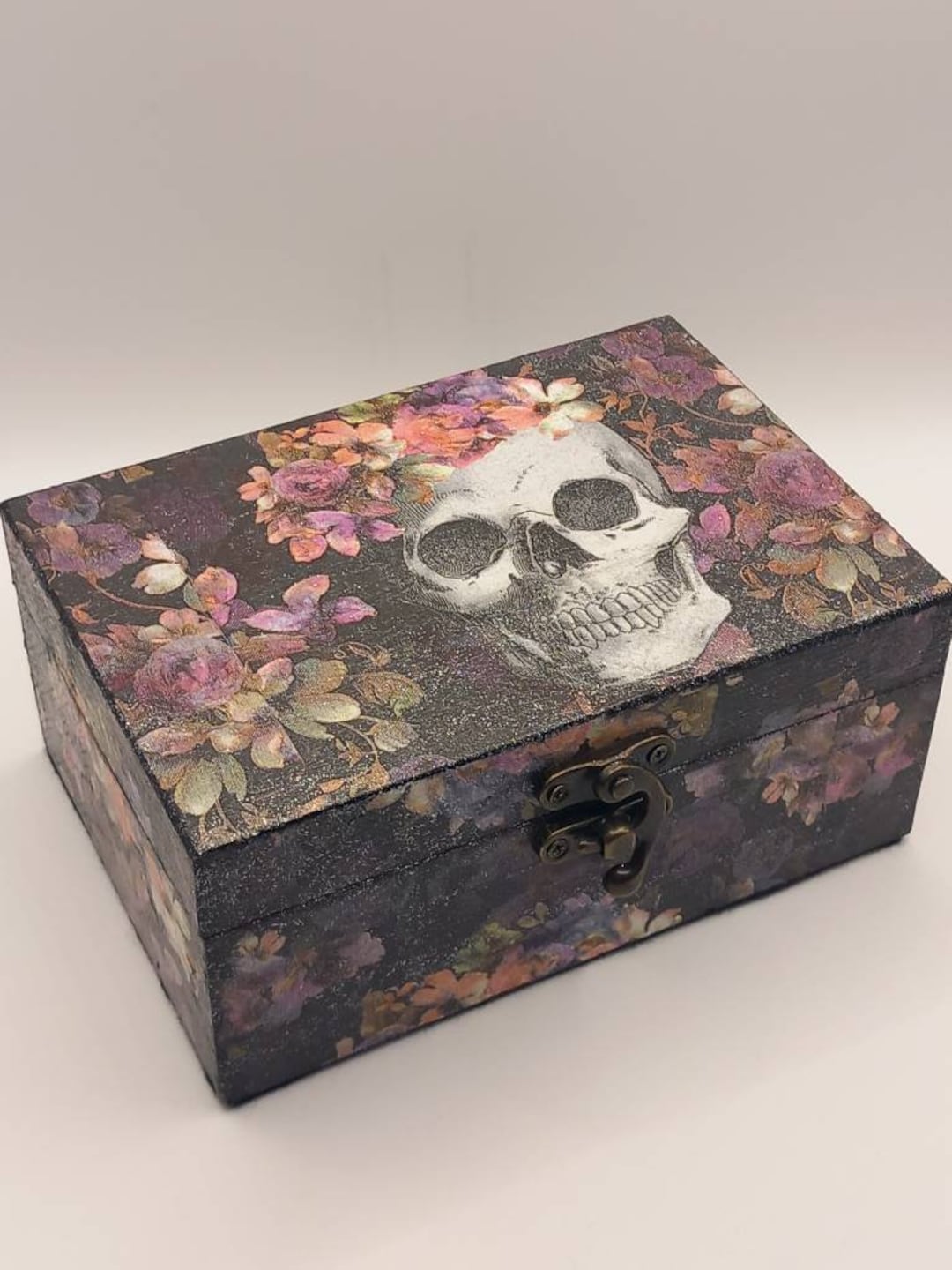Gothic Style Skull Decoupage Trinket Box. Inside the Box is a Etsy UK