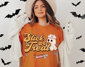Halloween Nurse Shirt, Ghost Nurse Shirt, Halloween Nursing Sweatshirt, Halloween Nurse Gift, Nursing Student Top, Er Nurse T-Shirt Women
