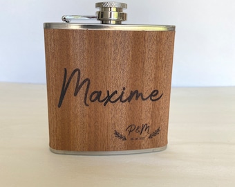 Personalized wooden and stainless steel flask