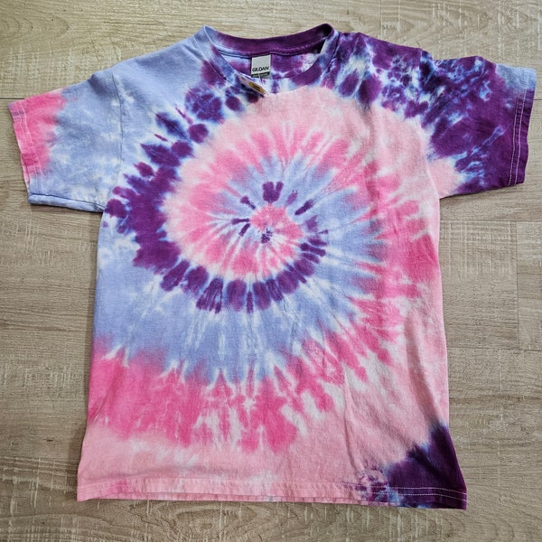 Spiral pink and purple tie dye t-shirt, tie dye t-shirts, adult tie dye, children's tie dye, tie dye lovers, tie dye gifts, clothing