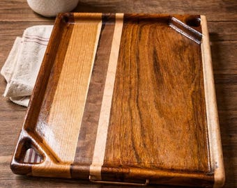 Piękna ręcznie wykonana taca do serwowania