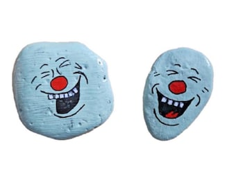 hand-painted stones, river stones, natural stones - face green