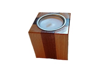 Wooden tea light holder for one tea light