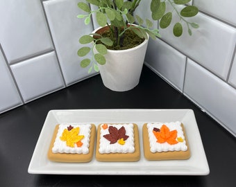 Faux Square Flower Cookie