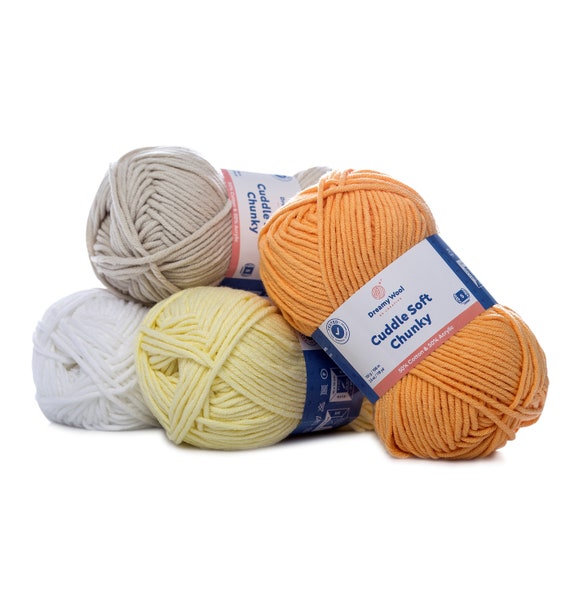 Dreamy Wool Cuddle Soft Chunky Yarn 50g 100g/ Perfect for Baby Blankets /  Minimal Fibre Sheding / Baby Yarn / Knitting Wool 