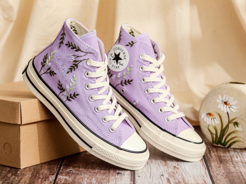 Custom Converse Embroidery Flowers, Wedding Converse Embroidered Floral, Bridal Sneakers Embroidered Flowers, Anniversary Gifts for Her