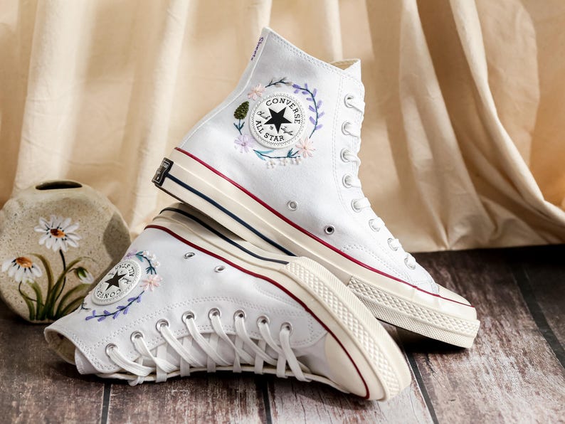 Custom Wedding Converse Platform, Wedding Flowers Embroidered Shoes Custom, Bridal Flowers Embroidered Sneakers, Wedding Flowers Embroiderey
