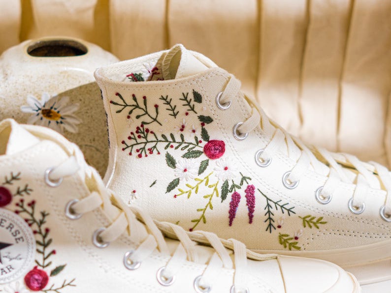 Custom Embroidered Converse Chuck Taylor High Top Womens, Converse Embroidery Floral & Leaf, Sneakers Embroidered Romantic Style, Bride Gift