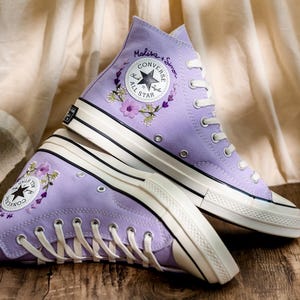 Embroidered Converse, Wedding Flowers Embroidered Shoes for Bride, Converse Embroidery Floral, Bridal Purple Flowers Embroidered Sneakers