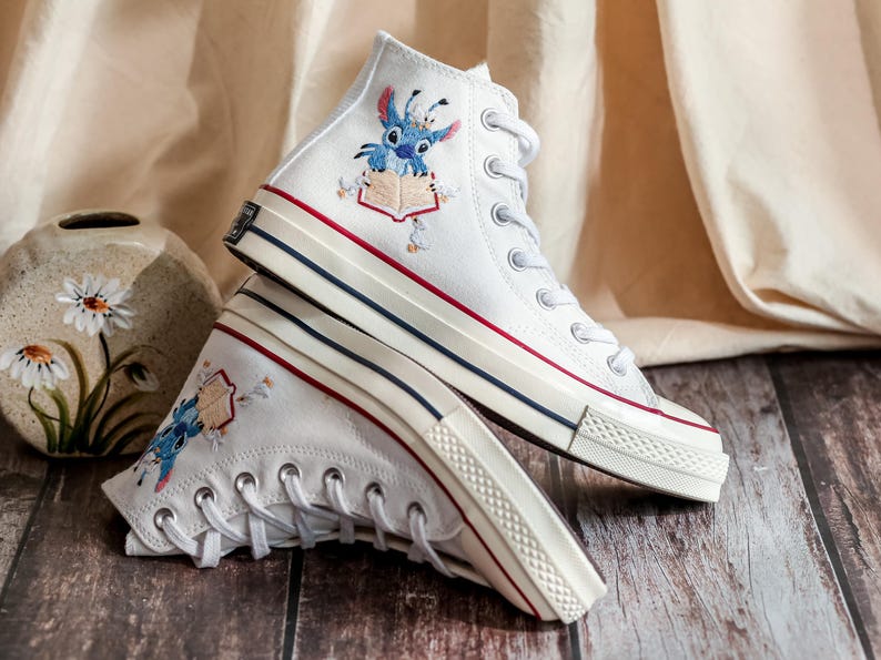 Custom Blue Alien Embroidered Converse High Tops, Converse Embroidery Book, Blue Alien Embroidered Shoes Custom,  Birthday Gifts for Her