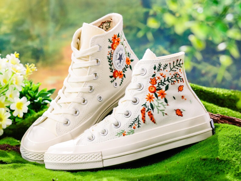 Wedding Converse for Bride, Bridal Flowers Embroidered Shoes for Wedding, Boho Wedding Flower Embroidered Shoes, Wedding Gift for Bridal