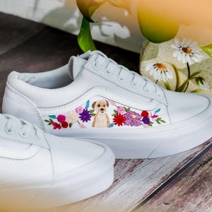 Custom Embroidered Vans Old Shool, Pet Embroidered Wedding Vans, Flowers and Dog Embroidered Shoes Custom, Personalized Bridal Sneakers
