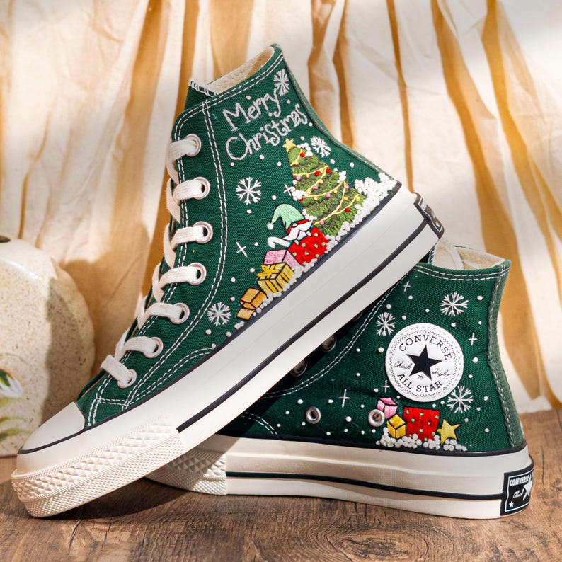 Green Christmas Converse Embroidered Santa, Snowflakes & Tree Embroidery　Shoes, Merry Christmas Personalized Converse, Holiday Gift for Her