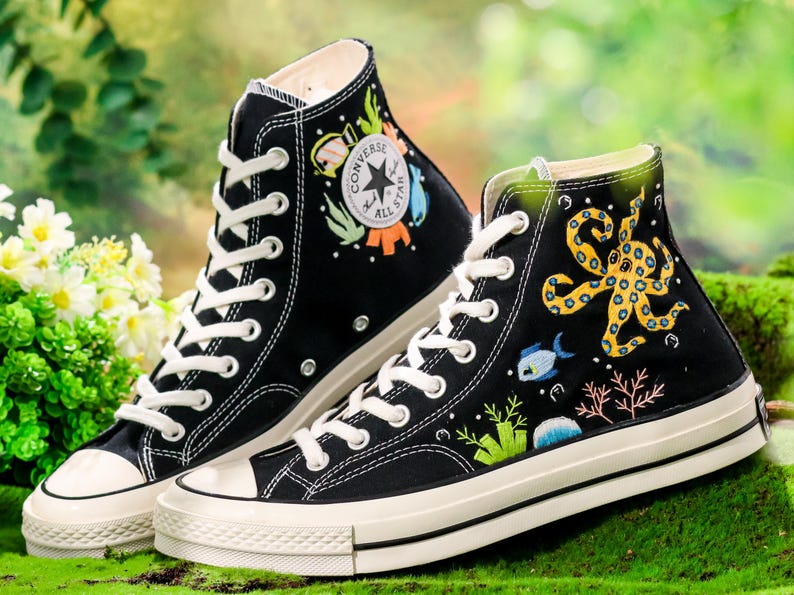 Embroidered Converse Ocean, Octopus Embroidered Shoes Custom, Converse Embroidery Turtle and Octopus, Ocean Embroidered Sneaker, Diver Gifts